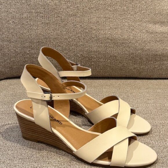 Lucky Brand Jaidan Kara Calf Sandal (Linen Color) - Picture 2 of 5